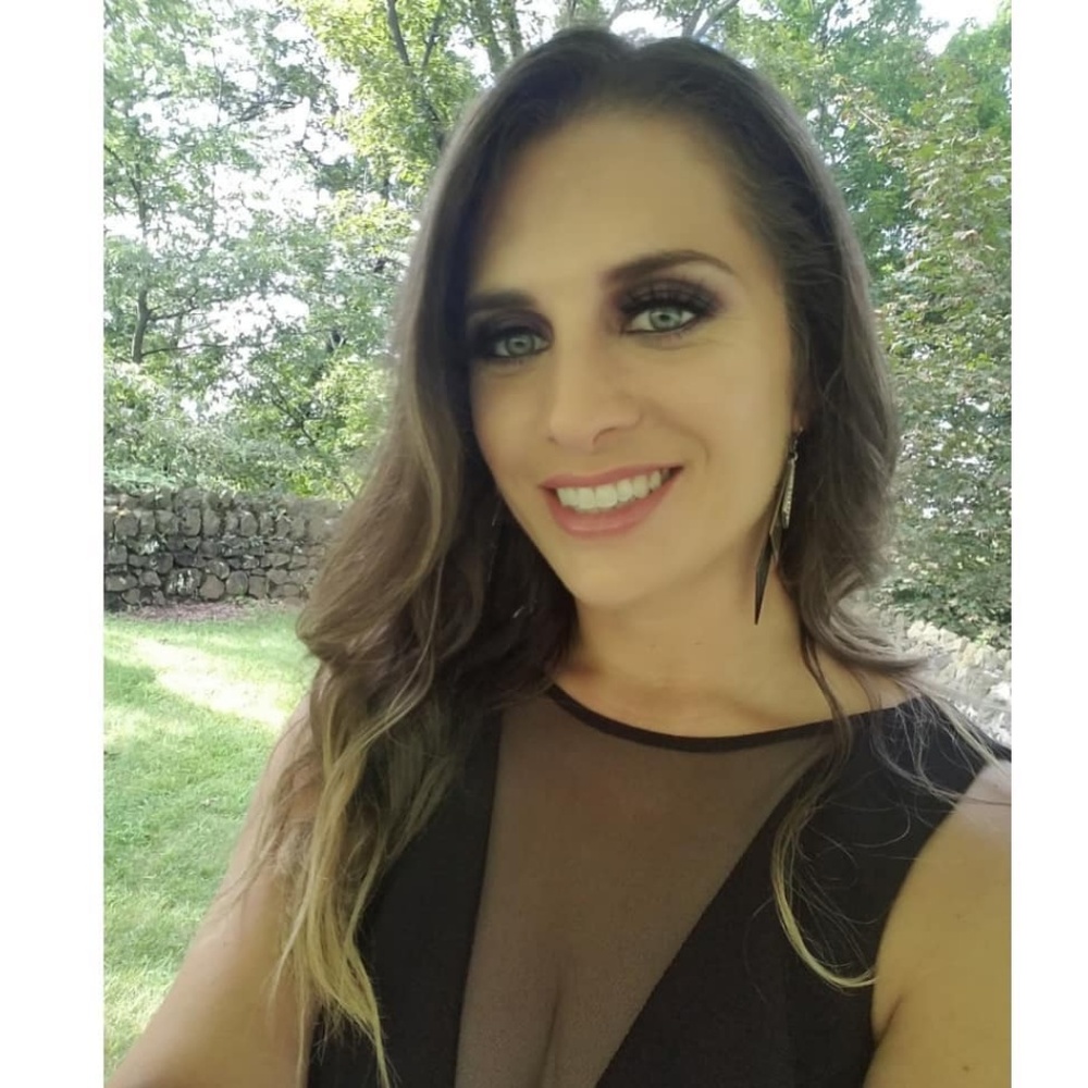 Meet your Posher, Marissa